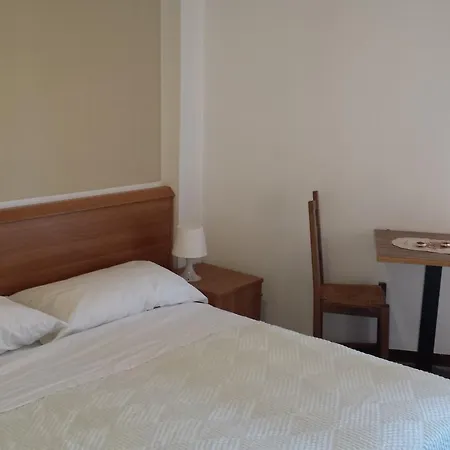 Locanda Ristorante Bar Il Faro Zajazd Guiglia