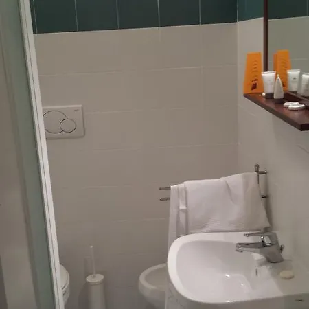 אורחן Locanda Ristorante Bar Il Faro Guiglia